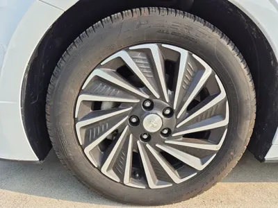 Hyundai Sonata 2023, 32032 км, за 17395.3 USD - фото 9