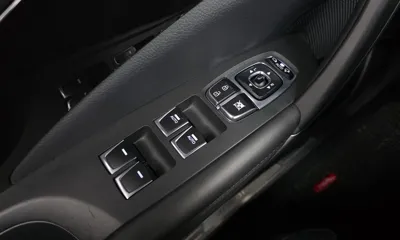 Hyundai Grandeur 2015, 61216 км, за 6301.69 USD - фото 27