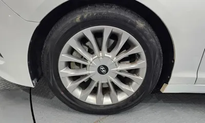 Hyundai Sonata 2016, 121081 км, за 4294.68 USD