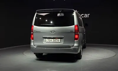 Hyundai Starex 2011, 43190 км, за 6544.16 USD