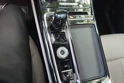 Geely Auto FX11 2025, 900 км, за 13662 USD - фото 15