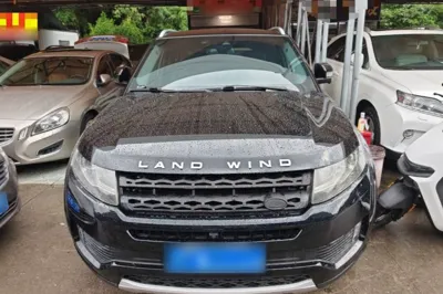 Land X7 2016, 38200 км, за 5722 USD