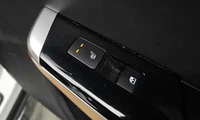 Kia EV6 2023, 46931 км, за 23532.46 USD - фото 32