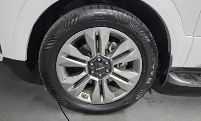 Kia Mohave 2022, 121963 км, за 16771.76 USD