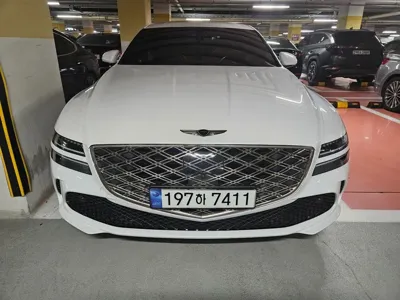 Genesis G80 · 2025 год