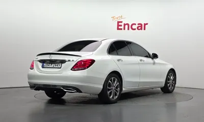 Mercedes-Benz C-Class 2017, 138685 км, за 8467.9 USD