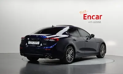 Maserati Ghibli 2017, 58728 км, за 12890.01 USD