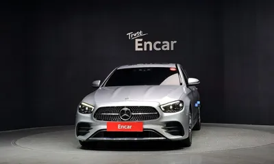 Mercedes-Benz E-Class 2022, 69924 км, за 24247.54 USD - фото 3