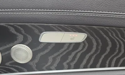 Mercedes-Benz E-Class 2022, 69924 км, за 24247.54 USD - фото 18