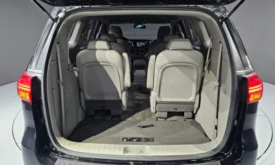 Kia Canival 2018, 108879 км, за 5883.13 USD - фото 20