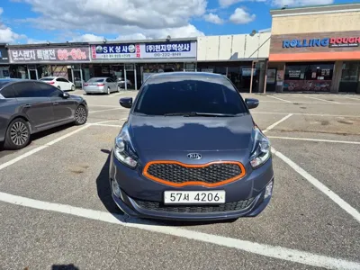 Kia Carens 2014, 66900 км, за 5534.93 USD