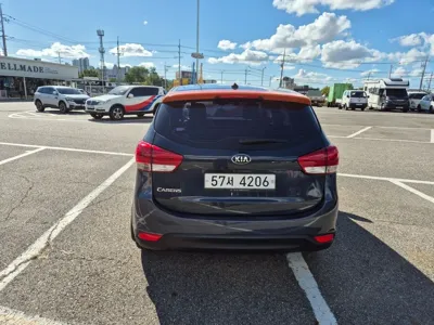 Kia Carens 2014, 66900 км, за 5534.93 USD