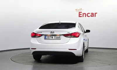 Hyundai Avante 2014, 38280 км, за 4488.68 USD