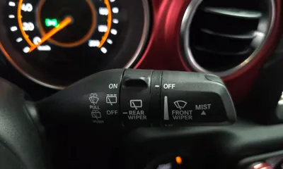 Jeep Wrangler 2023, 10457 км, за 33144.48 USD - фото 29
