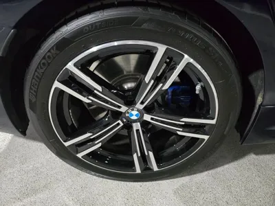 BMW 3-Series 2025, 8405 км, за 24755.71 USD
