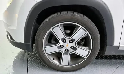 ChevroletGMDaewoo Orlando 2015, 197432 км, за 1652.57 USD