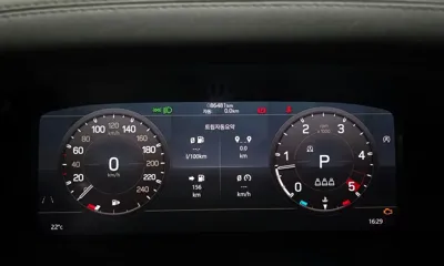 Land Rover Defender 2020, 86481 км, за 32048.35 USD - фото 8