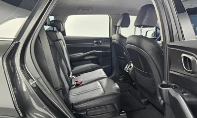 Kia Sorento 2024, 42380 км, за 23118.6 USD - фото 12