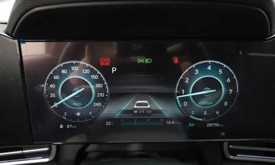 Hyundai Avante 2023, 28778 км, за 15747.67 USD - фото 8