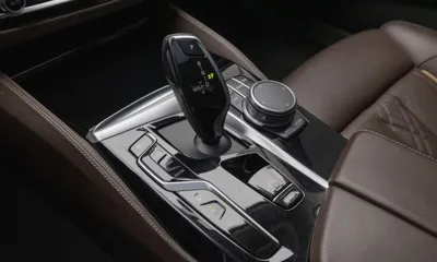 BMW 5-Series 2021, 79117 км, за 20846.92 USD - фото 9