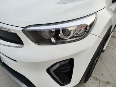 Kia kx1 Stonic 2021, 3900 км, за 10297 USD - фото 2