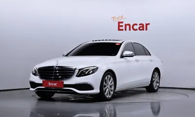 Mercedes-Benz E-Class · 2017 год