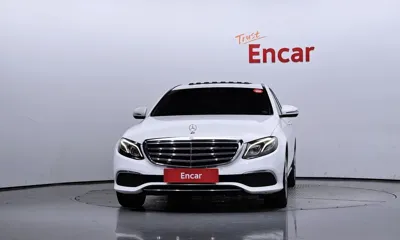 Mercedes-Benz E-Class 2017, 61559 км, за 14253.8 USD
