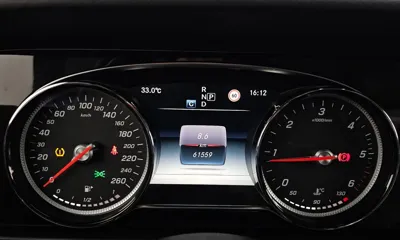 Mercedes-Benz E-Class 2017, 61559 км, за 14253.8 USD - фото 8