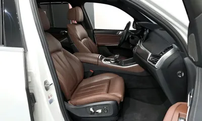 BMW X5 2021, 96565 км, за 41589.37 USD - фото 11