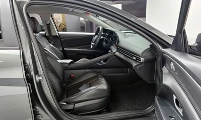 Hyundai Avante 2023, 38841 км, за 12913.9 USD - фото 10
