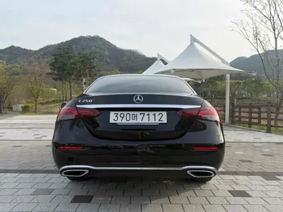 Mercedes-Benz E-Class 2023, 71800 км, за 24570.04 USD