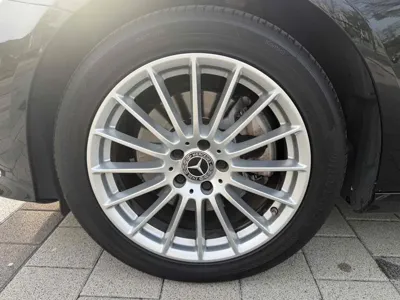 Mercedes-Benz E-Class 2023, 71800 км, за 24570.04 USD