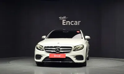 Mercedes-Benz E-Class 2019, 127106 км, за 17263.85 USD