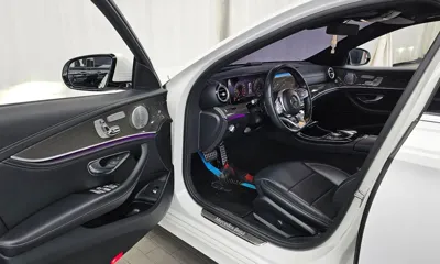 Mercedes-Benz E-Class 2019, 127106 км, за 17263.85 USD - фото 10