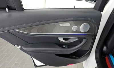 Mercedes-Benz E-Class 2019, 127106 км, за 17263.85 USD - фото 25