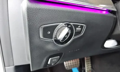 Mercedes-Benz E-Class 2019, 127106 км, за 17263.85 USD - фото 27