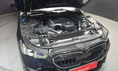 BMW 5-Series 2025, 10693 км, за 44561.58 USD - фото 6