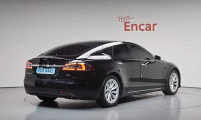 Tesla Model S 2018, 95241 км, за 24395.03 USD