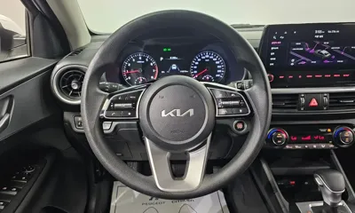 Kia K3 2022, 115213 км, за 8013.03 USD - фото 13
