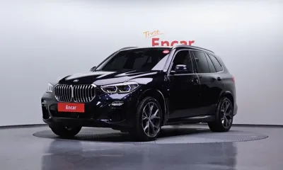 BMW X5 · 2021 год