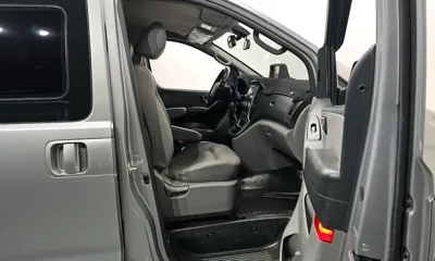 Hyundai Starex 2015, 172883 км, за 4538.28 USD - фото 11
