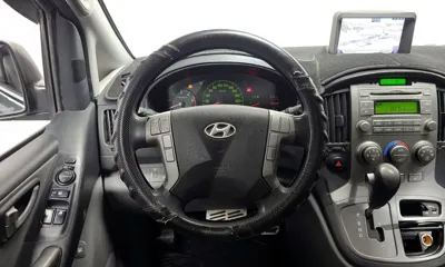 Hyundai Starex 2015, 172883 км, за 4538.28 USD - фото 13