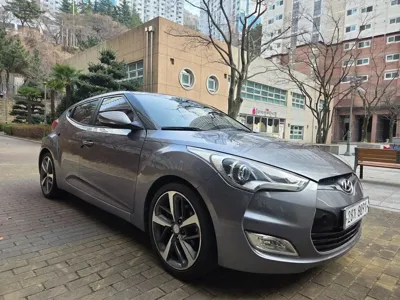 Hyundai Veloster 2012, 115853 км, за 2377.48 USD