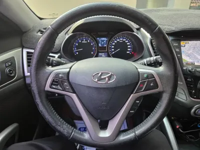 Hyundai Veloster 2012, 115853 км, за 2377.48 USD - фото 11