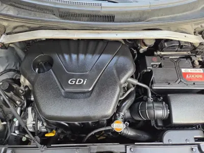 Hyundai Veloster 2012, 115853 км, за 2377.48 USD - фото 20
