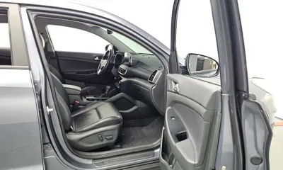 Hyundai Tucson 2020, 64113 км, за 12800.32 USD - фото 11