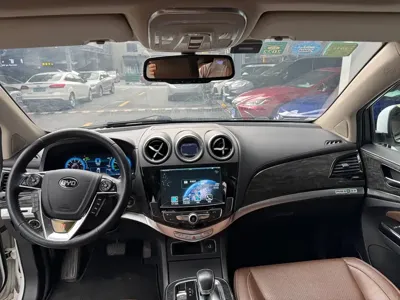BYD Tang New Energy 2016, 96800 км, за 3506.75 USD - фото 12