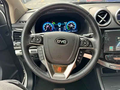 BYD Tang New Energy 2016, 96800 км, за 3506.75 USD - фото 13