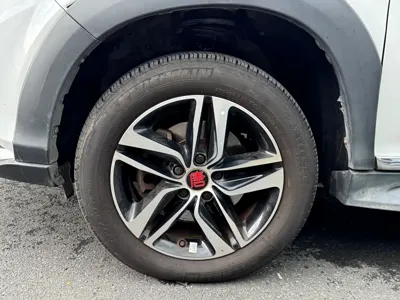 BYD Tang New Energy 2016, 96800 км, за 3506.75 USD - фото 17
