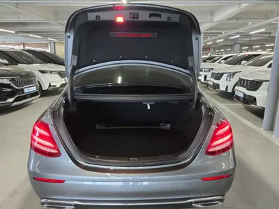Mercedes-Benz E-Class 2017, 69068 км, за 13395.47 USD - фото 6